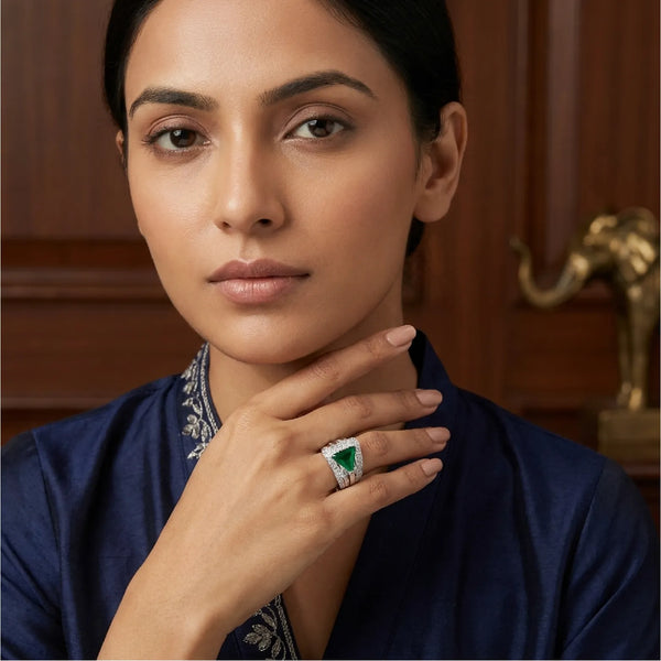 Emerald Aura Ring