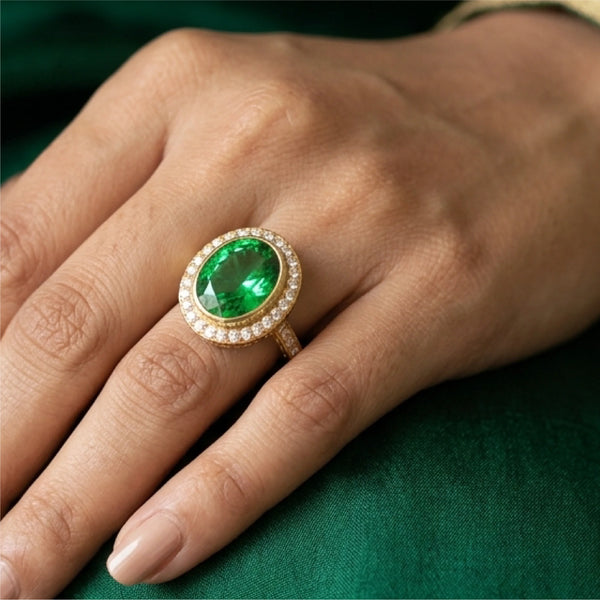 Emerald Glow Ring