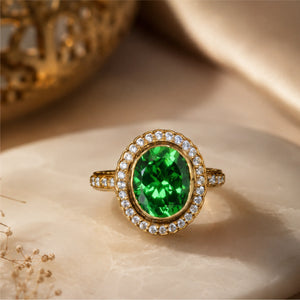 Emerald Glow Ring