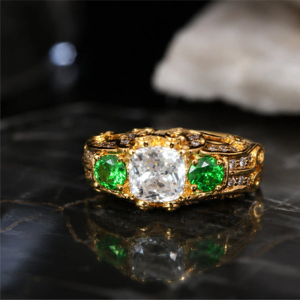 Emerald Royale Ring