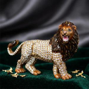 Lion Brooch