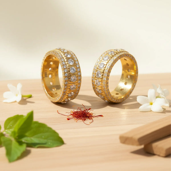 Royal Sparkle Band Ring