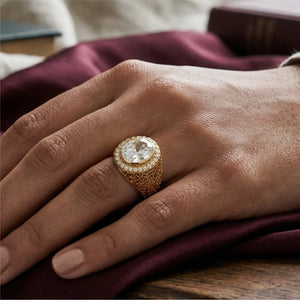 Royale Solitaire Ring