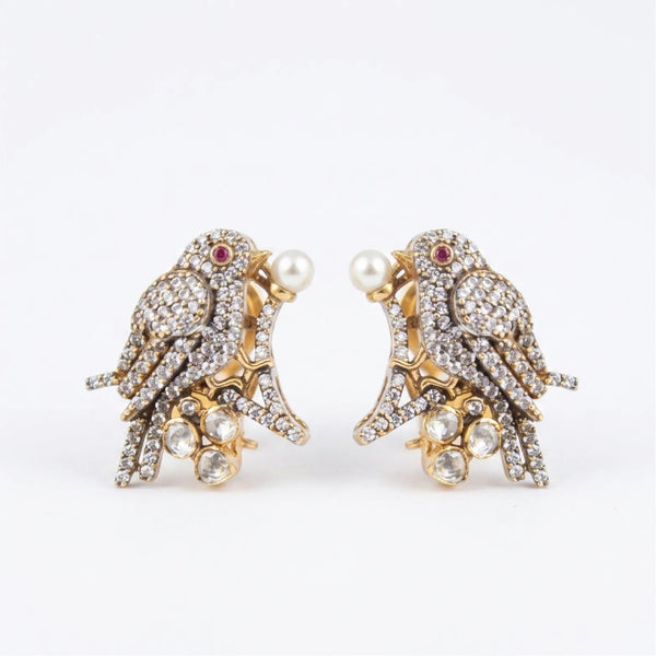 Sparrow Pearl Earrings