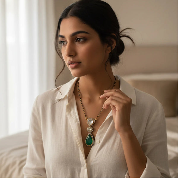 Zariya Emerald Drop Mangalsutra